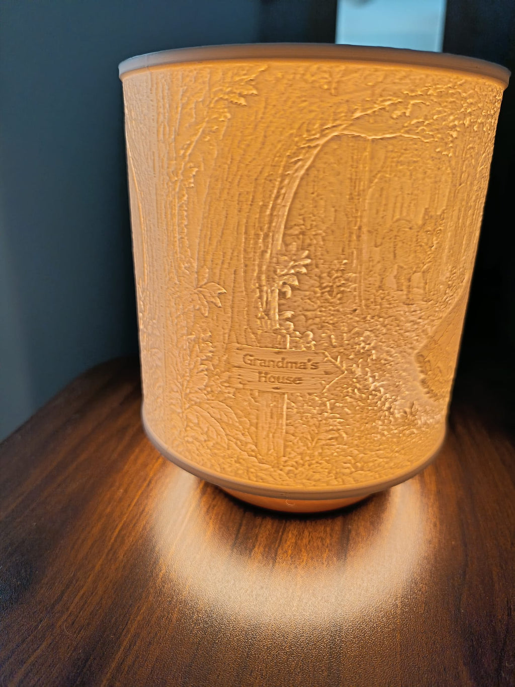 Crvenkapica – bajkovita lithophane lampa