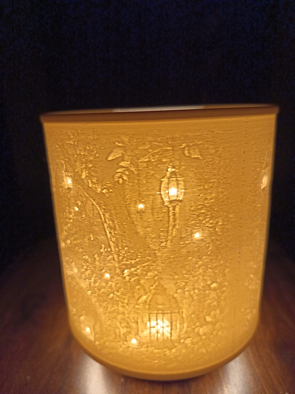 Girl and Deer – Lithophane Lamp