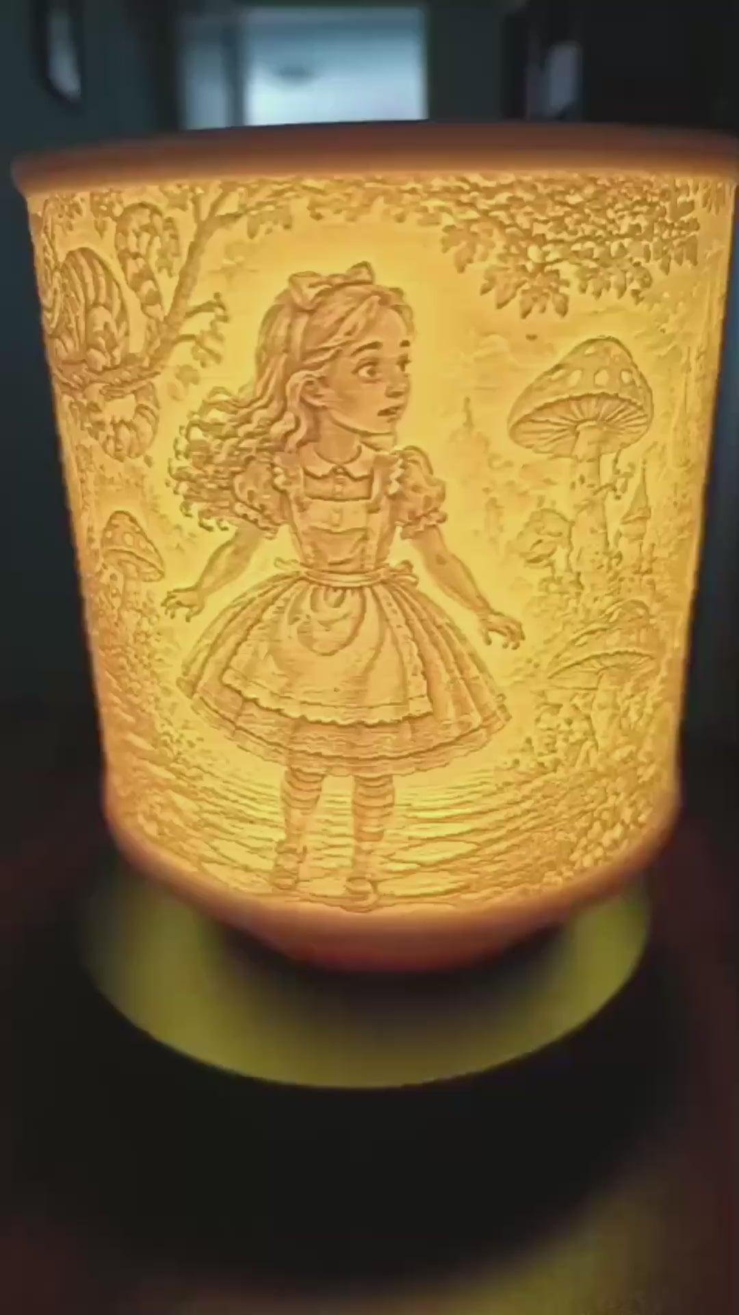 Alice in Wonderland Lithophane Lamp